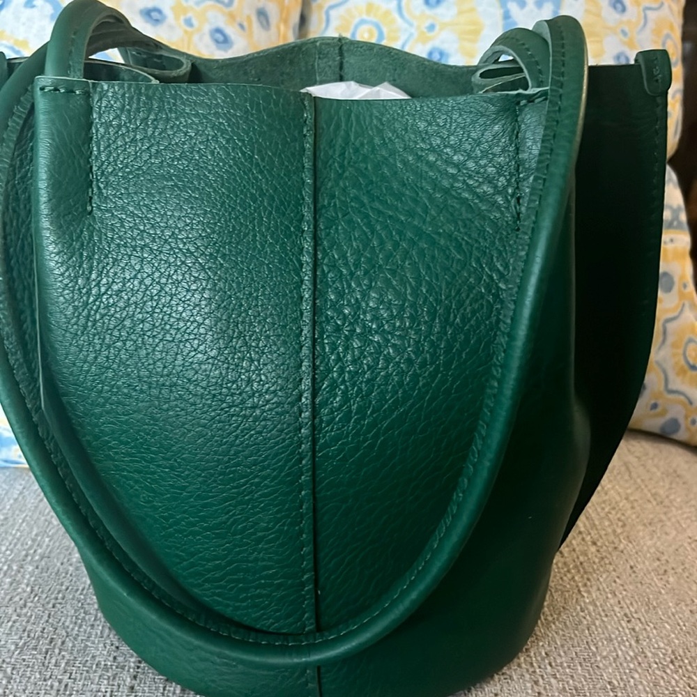 Portland leather goods Devan Bacalar